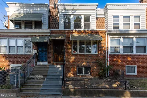 7061 Wheeler St, Philadelphia, PA 19142