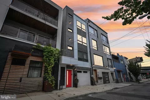 1117 Leopard St, Philadelphia, PA 19123