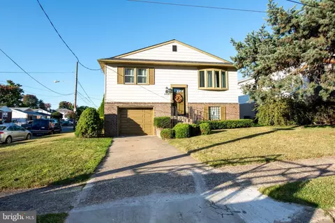 4414 Pearson Ave, Philadelphia, PA 19114