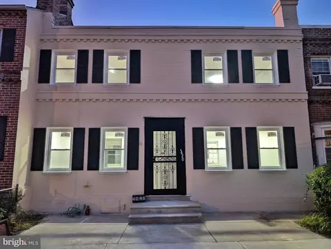 5420 Howland St, Philadelphia, PA 19124