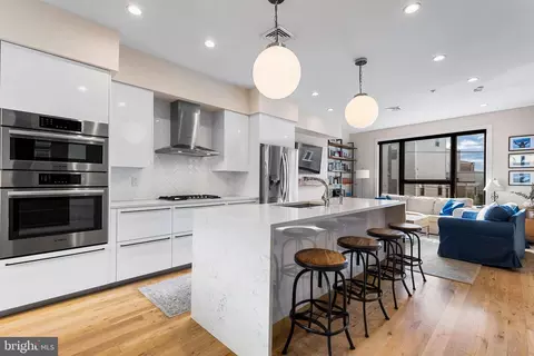 1305 N 27th St #6, Philadelphia, PA 19121