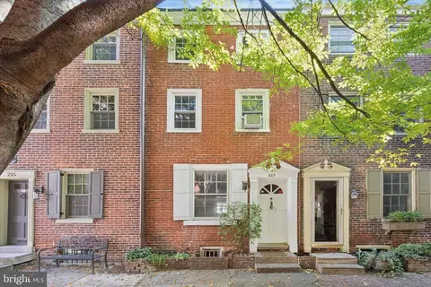 217 S Delhi St, Philadelphia, PA 19107