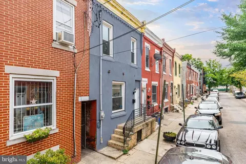 2231 N Sydenham St, Philadelphia, PA 19132