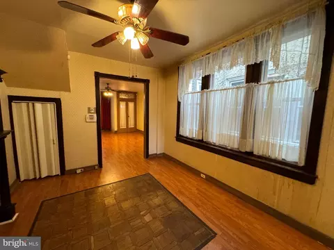 607 N 56th St, Philadelphia, PA 19131