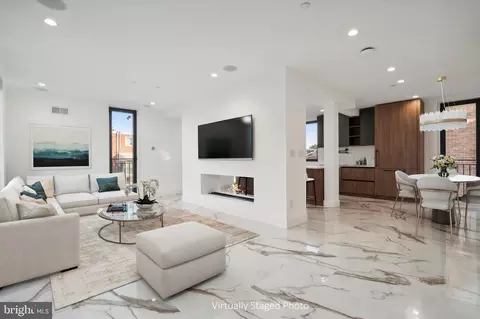 1843 Hartranft St #11, Philadelphia, PA 19145