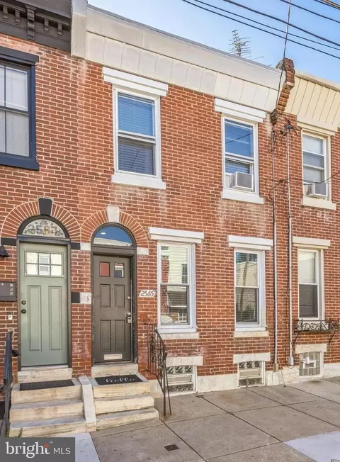 2565 Memphis St, Philadelphia, PA 19125