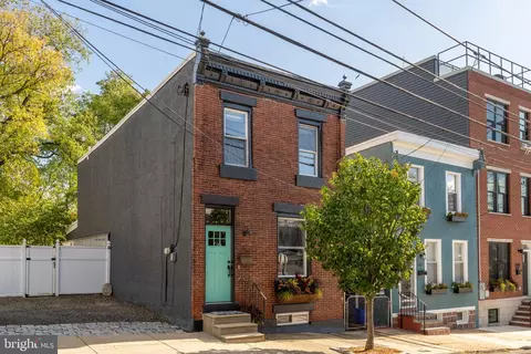 3584 Calumet St, Philadelphia, PA 19129