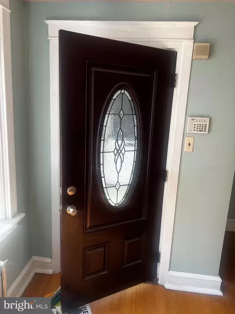 5837 Theodore St, Philadelphia, PA 19143