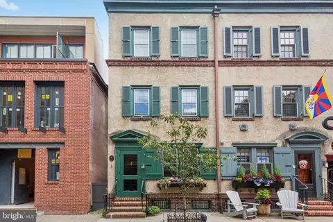 253 S Van Pelt St, Philadelphia, PA 19103