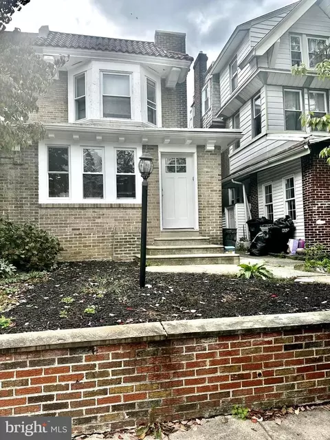 6126 Carpenter St, Philadelphia, PA 19143