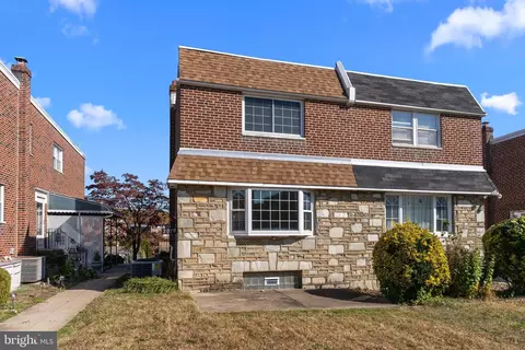 3019 Vista St, Philadelphia, PA 19152