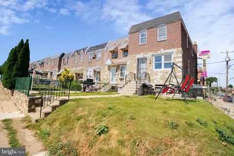 6266 Jackson St, Philadelphia, PA 19135