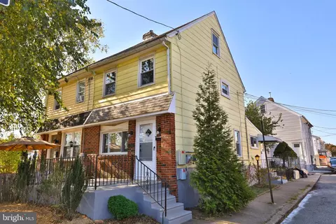 3524 Welsh Rd, Philadelphia, PA 19136