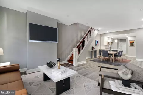 1307 N Alden St, Philadelphia, PA 19131