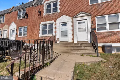 5258 Glenloch St, Philadelphia, PA 19124