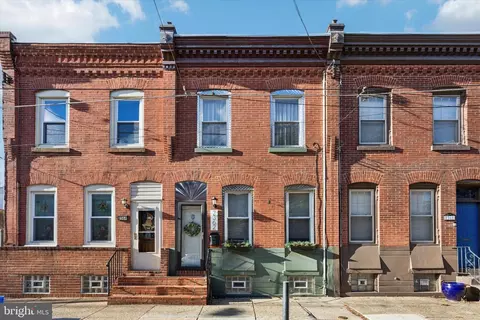 2362 E Albert St, Philadelphia, PA 19125