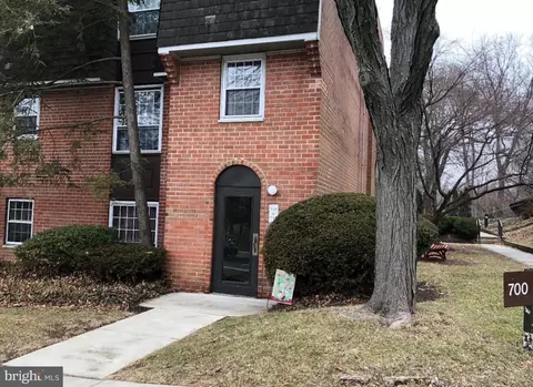 4000 Gypsy Ln #746G1, Philadelphia, PA 19129