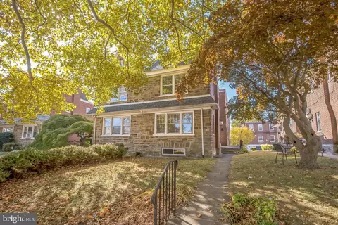 820 Unruh Ave, Philadelphia, PA 19111