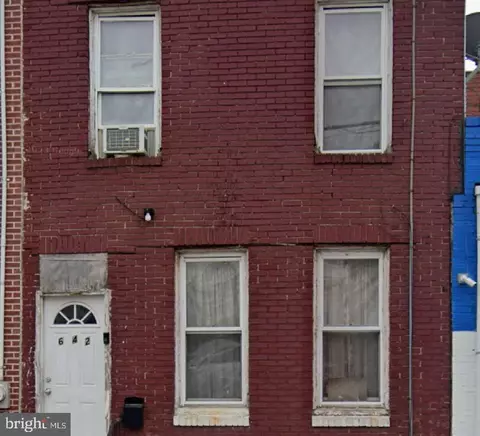 642 Jackson St, Philadelphia, PA 19148
