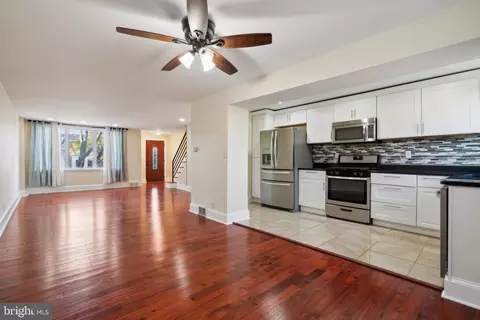 7560 Woodcrest Ave, Philadelphia, PA 19151