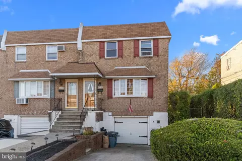 10230 W Keswick Rd, Philadelphia, PA 19114