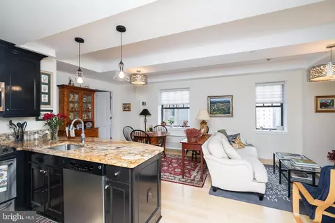 1701 15 Locust St #1505, Philadelphia, PA 19103