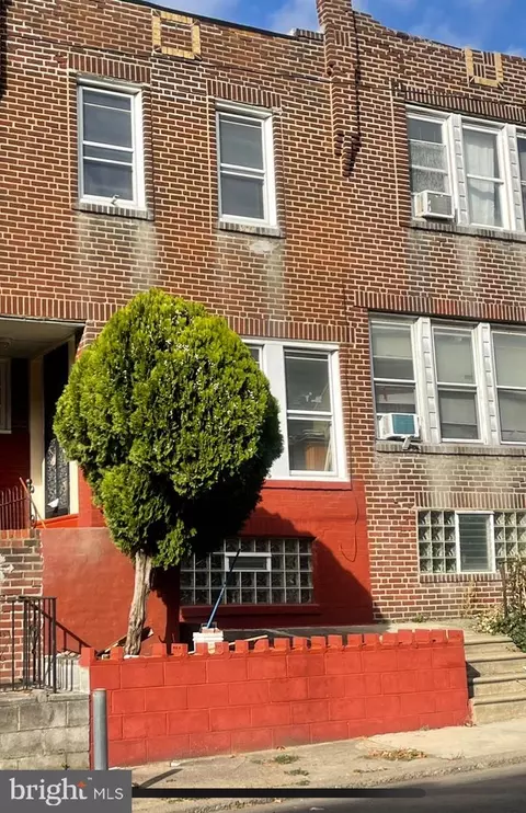 5930 N Leithgow St, Philadelphia, PA 19120