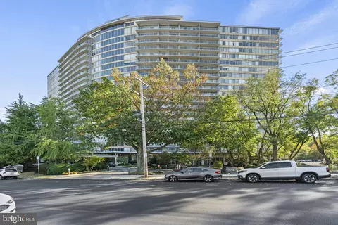 3900 Ford Rd #5M, Philadelphia, PA 19131