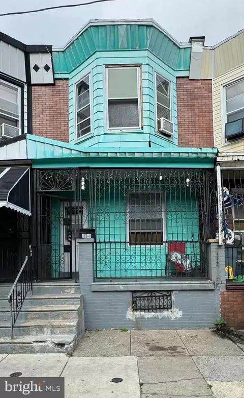 3040 N Water St, Philadelphia, PA 19134