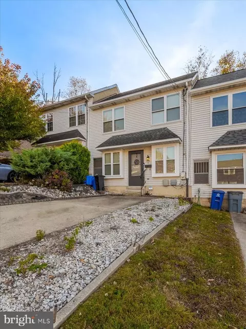 315 Ripka St #O, Philadelphia, PA 19128