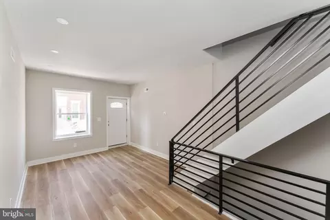 2309 E Harold St, Philadelphia, PA 19125