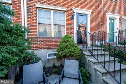 408 Brown St, Philadelphia, PA 19123
