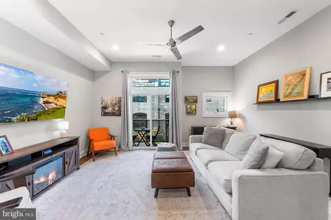 2131 E Firth St #3, Philadelphia, PA 19125