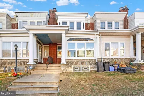 4428 Devereaux St, Philadelphia, PA 19135