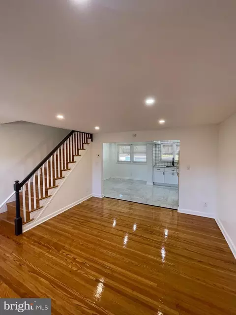 7236 Eastwood St, Philadelphia, PA 19149