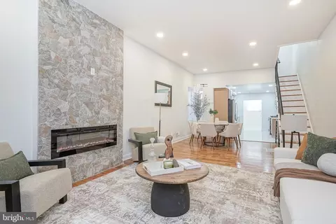 1225 S 13th St, Philadelphia, PA 19147