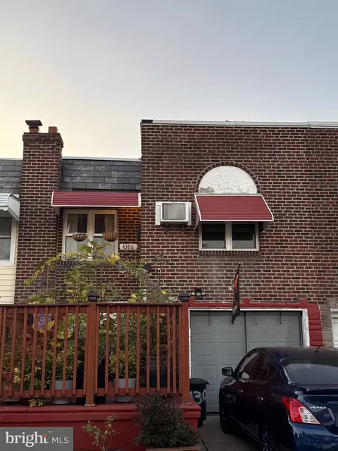 4306 Elsinore St, Philadelphia, PA 19124