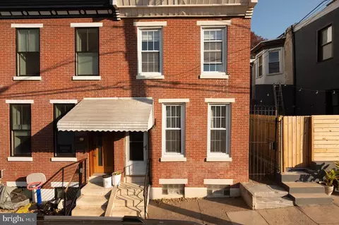 2911 Ogden St, Philadelphia, PA 19130