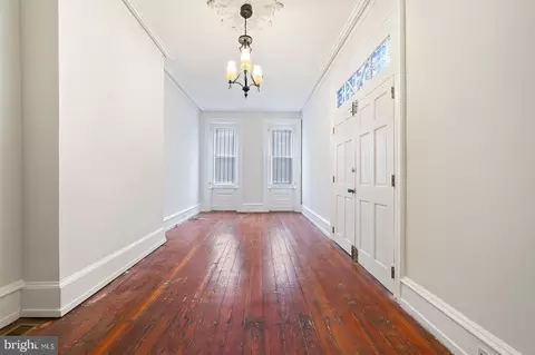 2205 W Thompson St, Philadelphia, PA 19121