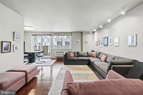 1901 John F Kennedy Blvd #1104-05, Philadelphia, PA 19103