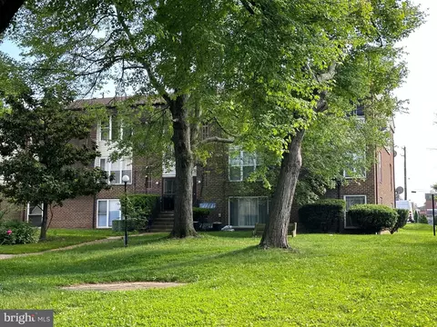 2201 Strahle St #C203, Philadelphia, PA 19152