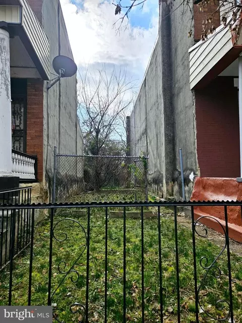 1612 W Butler St, Philadelphia, PA 19140