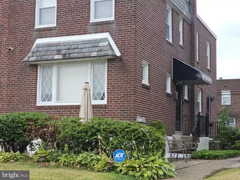 1114 Englewood St, Philadelphia, PA 19111