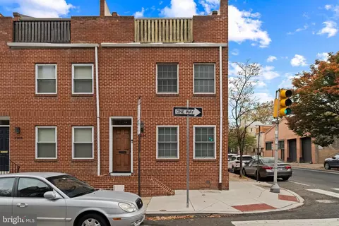 2201 Race St, Philadelphia, PA 19103