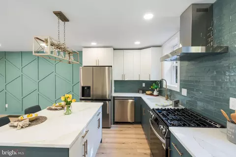 1022 E Dorset St, Philadelphia, PA 19150