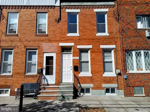 3216 Salmon St, Philadelphia, PA 19134