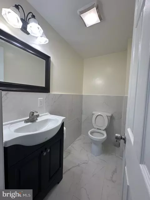 1228 Federal St, Philadelphia, PA 19147