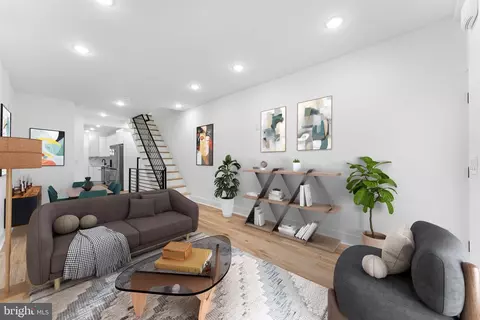 1007 Mount Vernon St, Philadelphia, PA 19123
