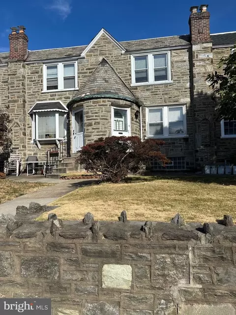 3147 Glenview St, Philadelphia, PA 19149