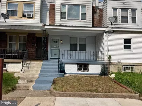 2549 S Shields St, Philadelphia, PA 19142